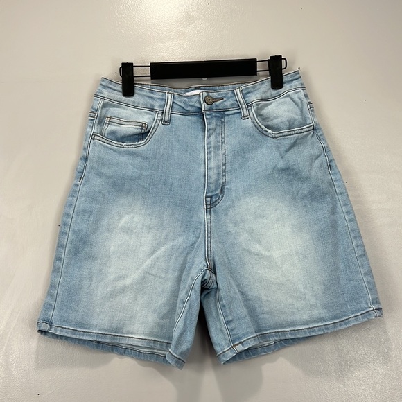 VERVET BY FLYING MONKEY | Shorts | Vervet Light Wash Jean Shorts | Poshmark